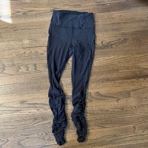 Lululemon Scrunch Bottom Leggings